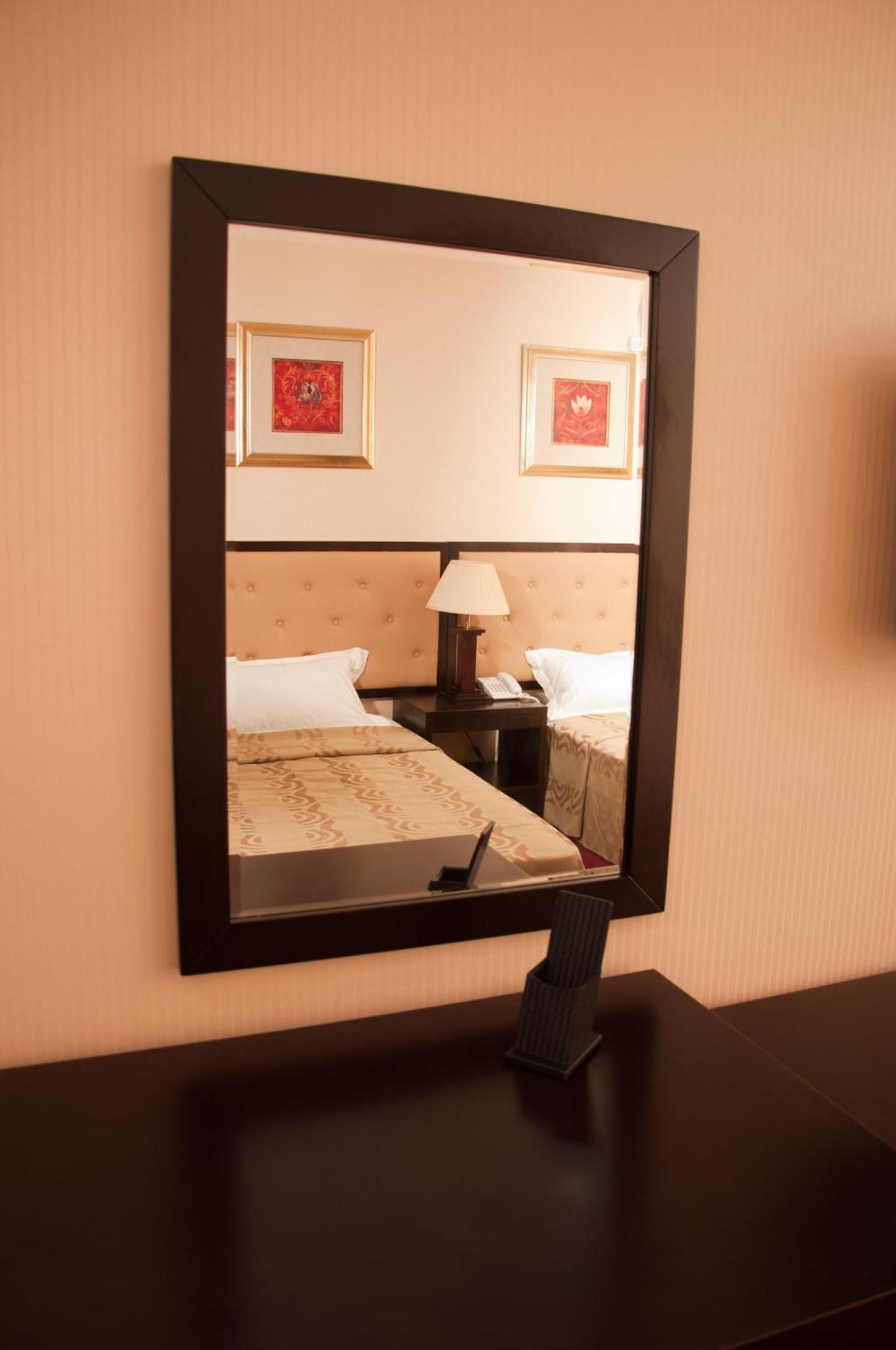 קלרשי Hotel Baden מראה חיצוני תמונה